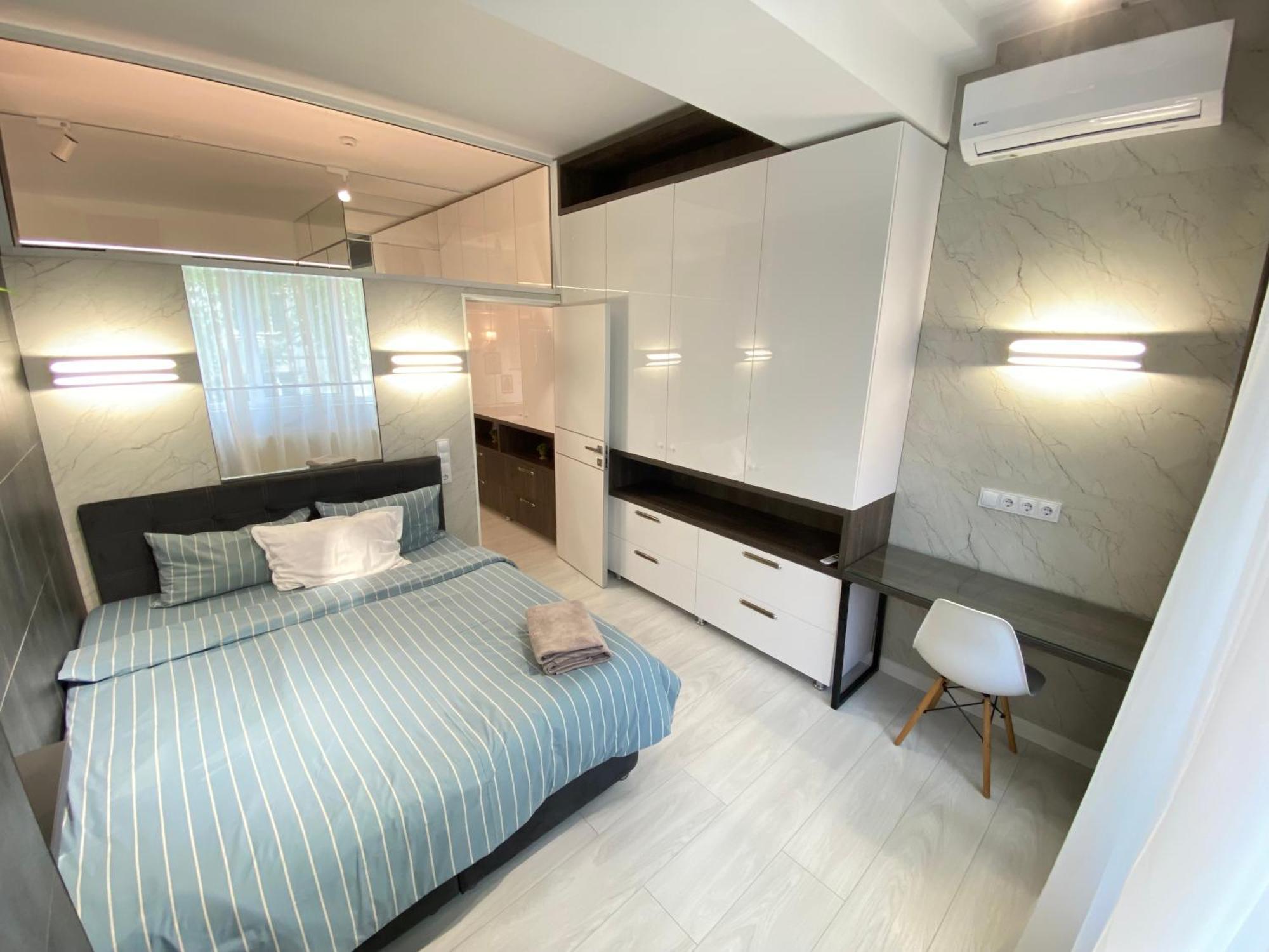 Rentnow Modern Business Apartment With 3 Bedrooms In Centre تشيسيناو المظهر الخارجي الصورة