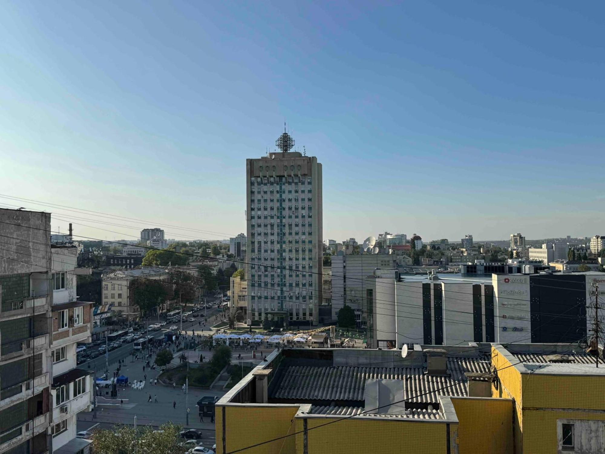 Rentnow Modern Business Apartment With 3 Bedrooms In Centre تشيسيناو المظهر الخارجي الصورة
